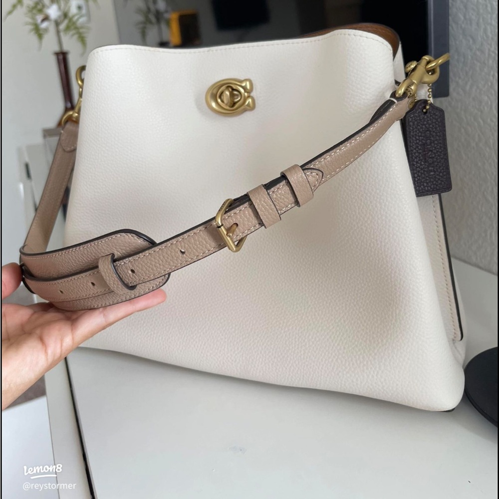 Coach Cream and Tan Shoulder Bag
